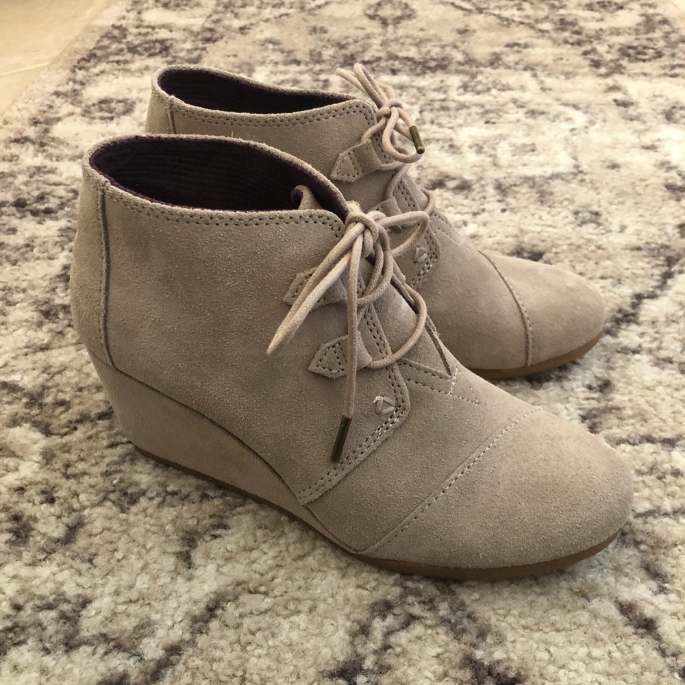 TOMS Kala Wedge Bootie Taupe